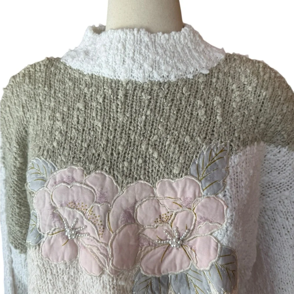 1980s Kirsten Grey Floral Knit Nubby‎ Sweater